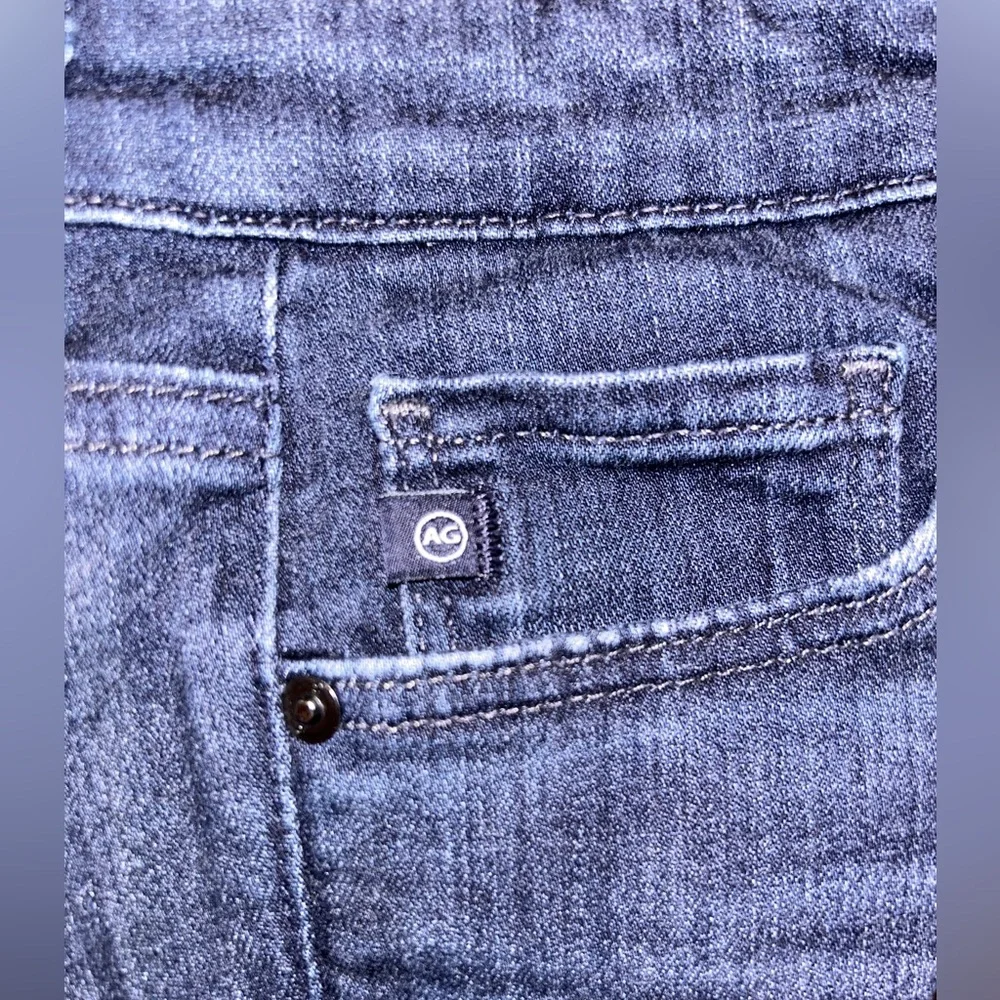 AG Goldschmied The Legging Ankle Sz 26 Reg. Style: Super Skinny Ankle